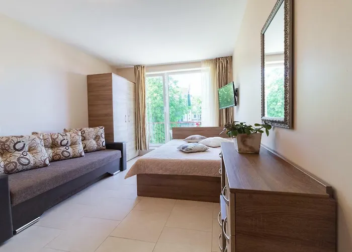 Netoli Juros Паланга